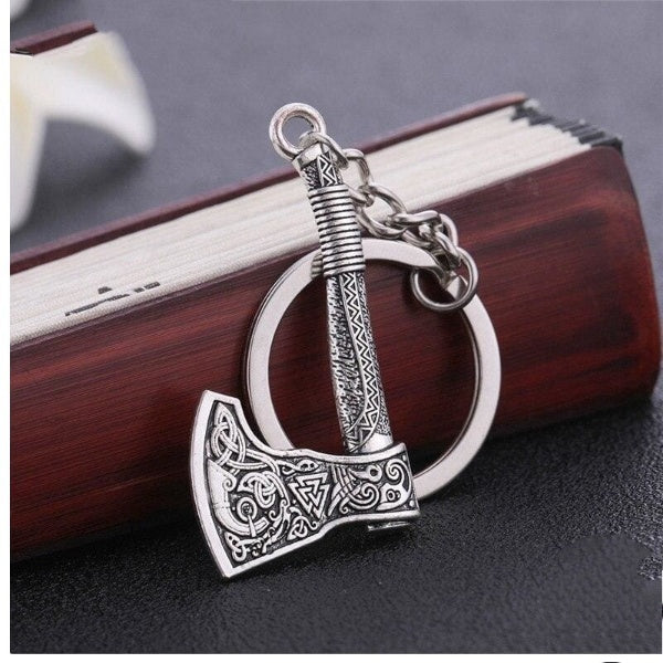 VIKING KEYCHAIN - AXE