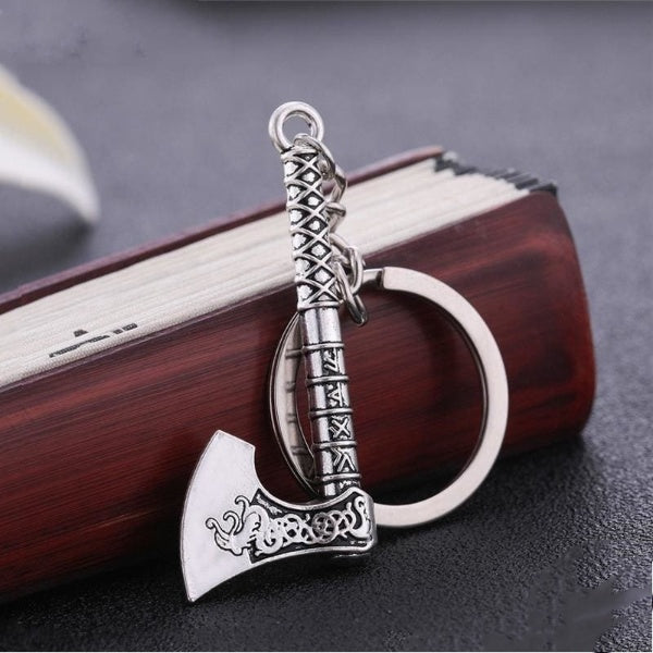 VIKING KEYCHAIN - AXE